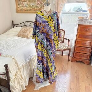 tropical lounge caftan  90s premier intimates tropical lounge caftan one size